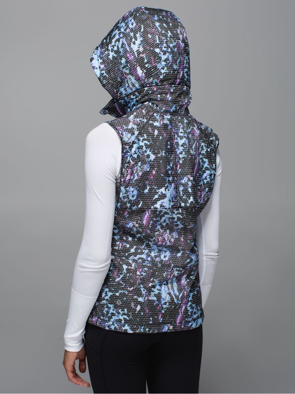 Lululemon Pack-It Vest Floral Sport Tranquil Blue Multi Size 6
